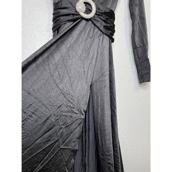 Bronx and Banco Starlight Gown in Black - Picture 8 of 12